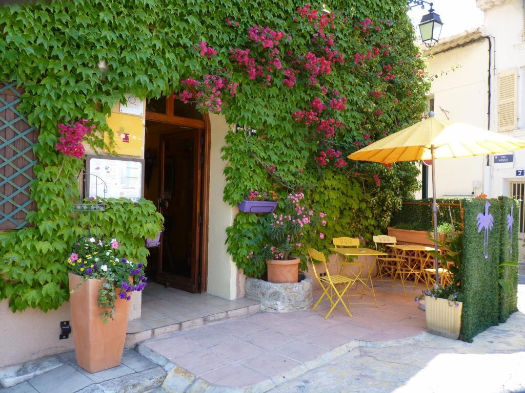 Hotel Du Soleil Hyeres Exterior photo